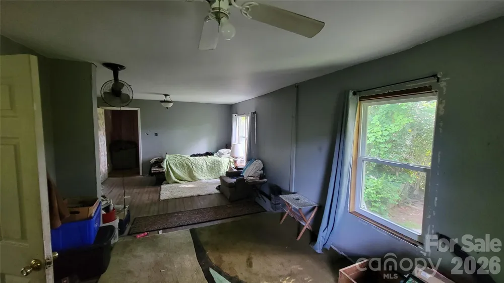 160 Cleveland Road Tryon, NC 28782