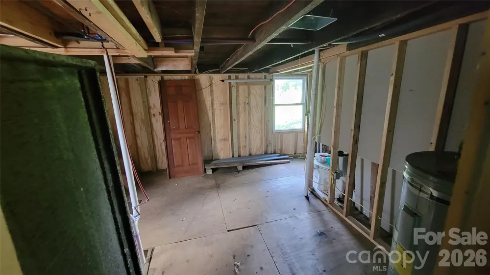 160 Cleveland Road Tryon, NC 28782