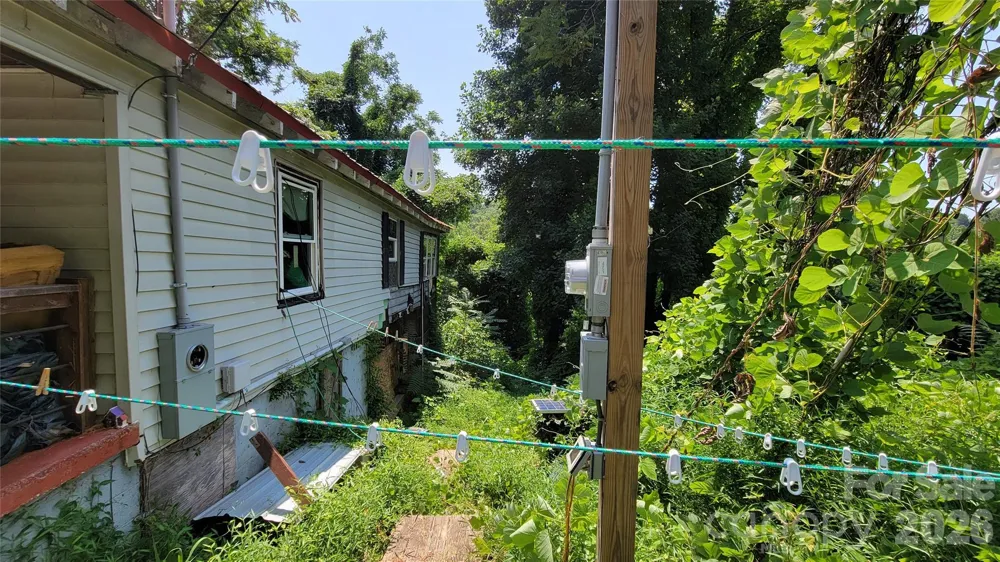 160 Cleveland Road Tryon, NC 28782