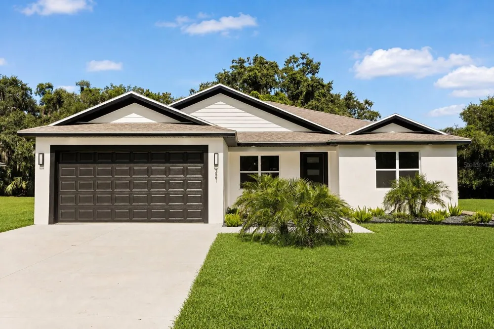 321 WATER SHORE DRIVE Leesburg, FL 34748