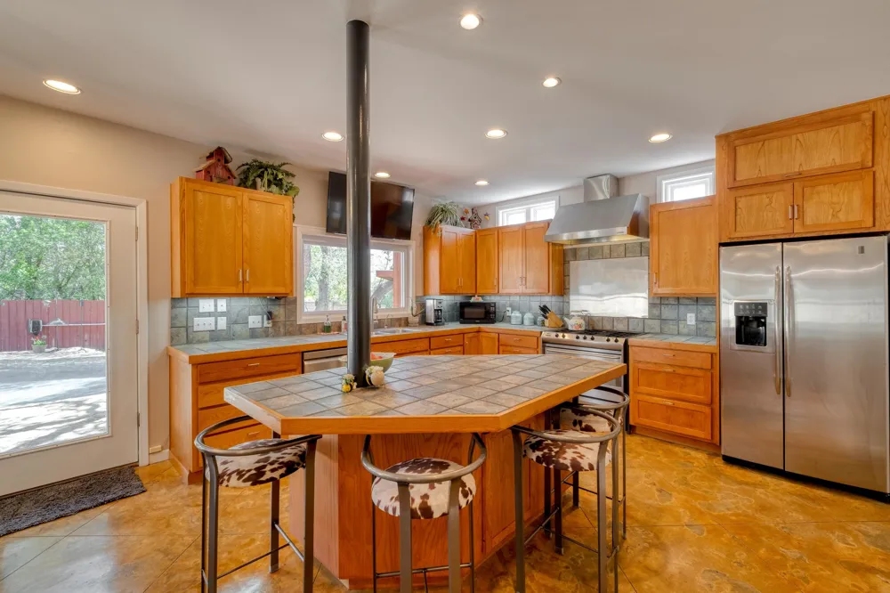 7600 Deer Run Leander, TX 78641