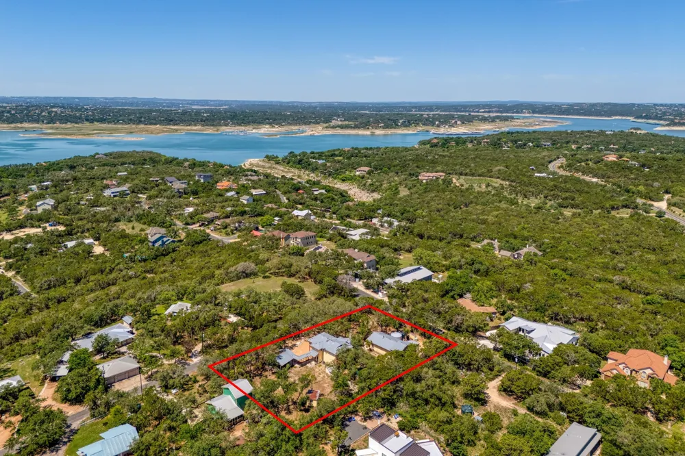 7600 Deer Run Leander, TX 78641