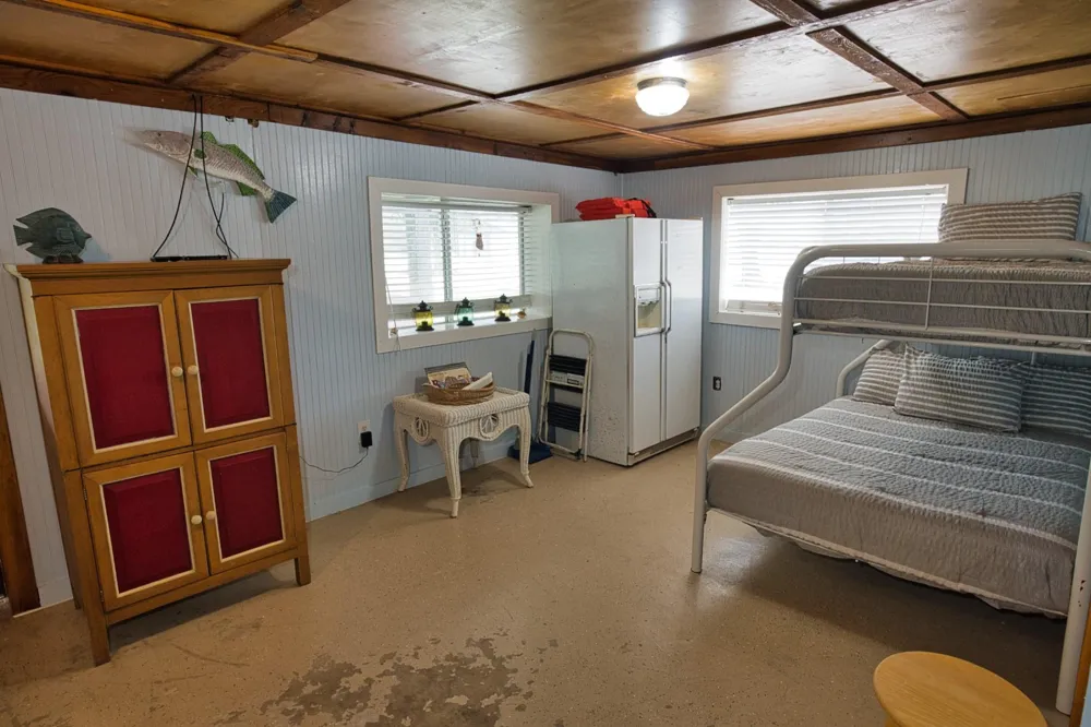 136 Pr 652 Sargent, TX 77414