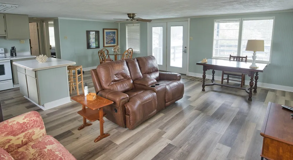 136 Pr 652 Sargent, TX 77414