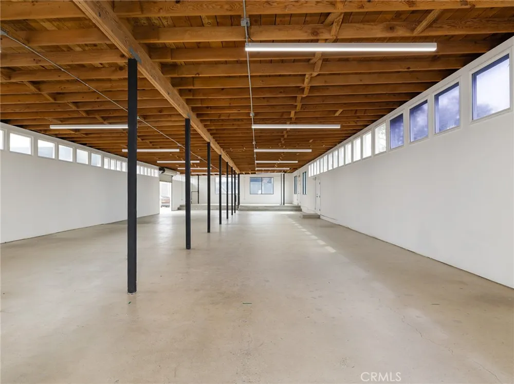 805 E El Segundo Boulevard El Segundo, CA 90245