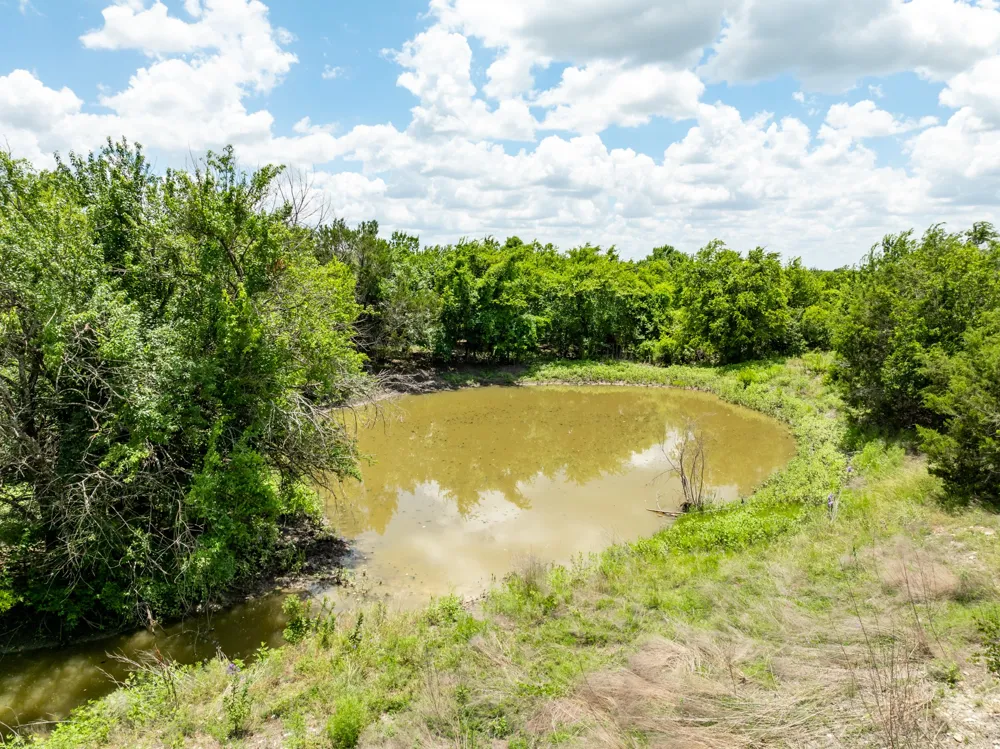 11439 Fm 1602 Jonesboro, TX 76538