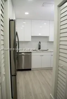 972 18th Ct Hollywood, FL 33020