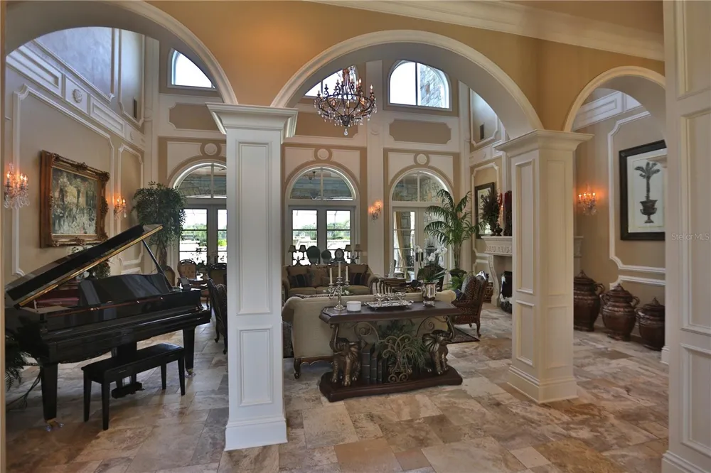 15305 NW HWY 320 Micanopy, FL 32667