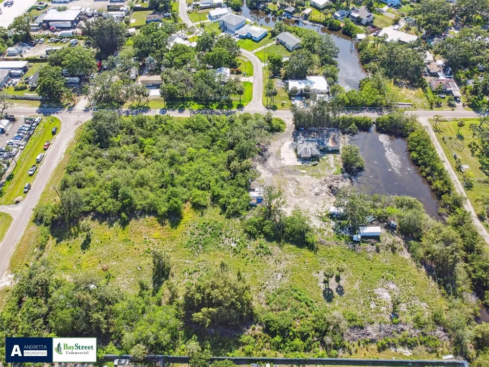 4713 EL CAMINO BLANCO BOULEVARD Tampa, FL 33619