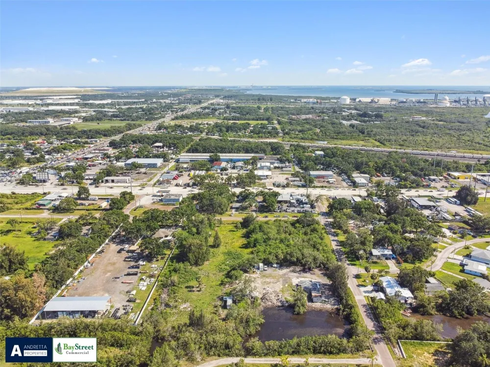 4713 EL CAMINO BLANCO BOULEVARD Tampa, FL 33619