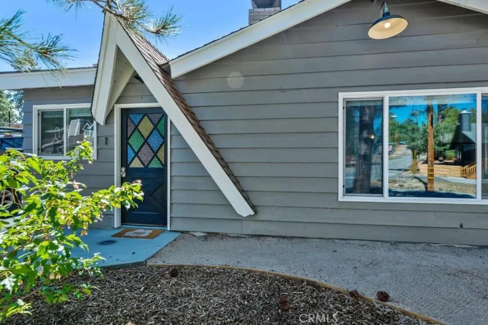 560 Edgemoor #1 Big Bear Lake, CA 92315