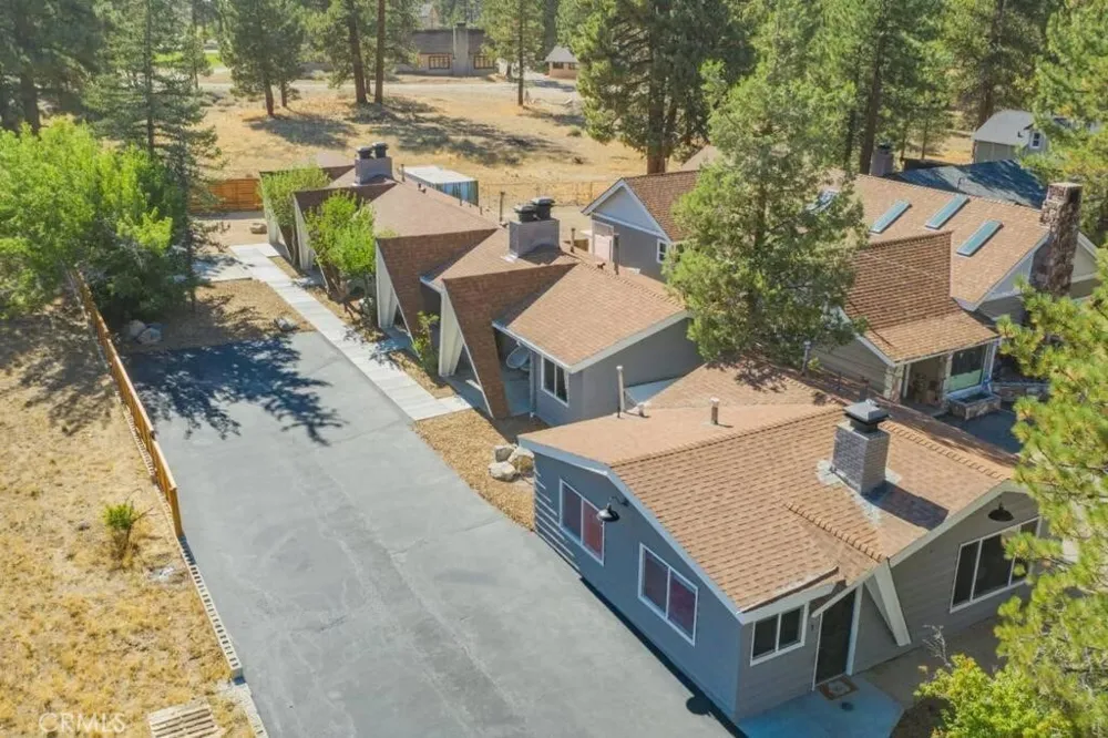 560 Edgemoor #1 Big Bear Lake, CA 92315