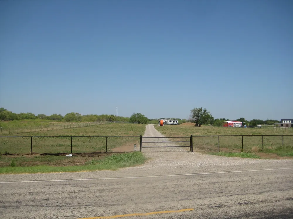 980 FM 455 Sanger, TX 76266