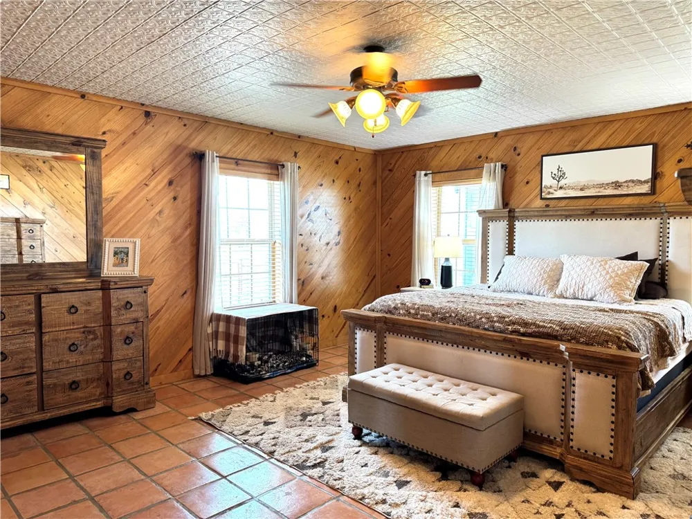 5567 County Road 1441 Mathis, TX 78368