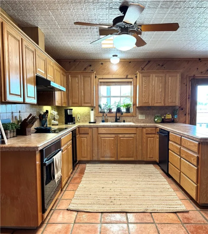 5567 County Road 1441 Mathis, TX 78368