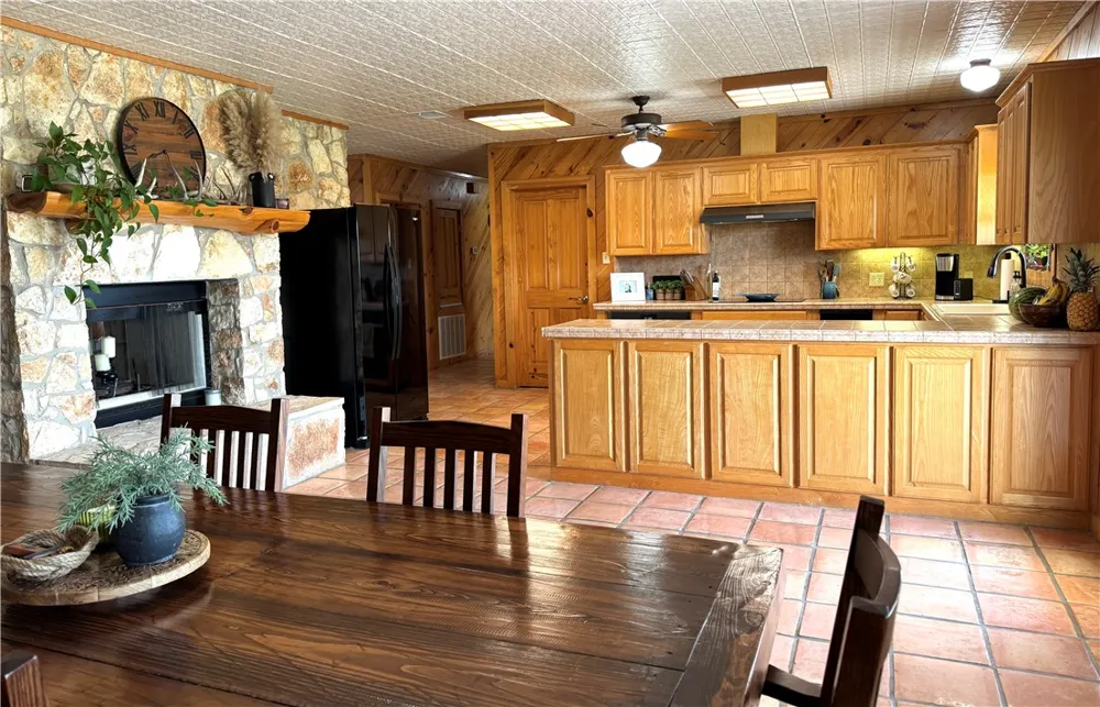 5567 County Road 1441 Mathis, TX 78368