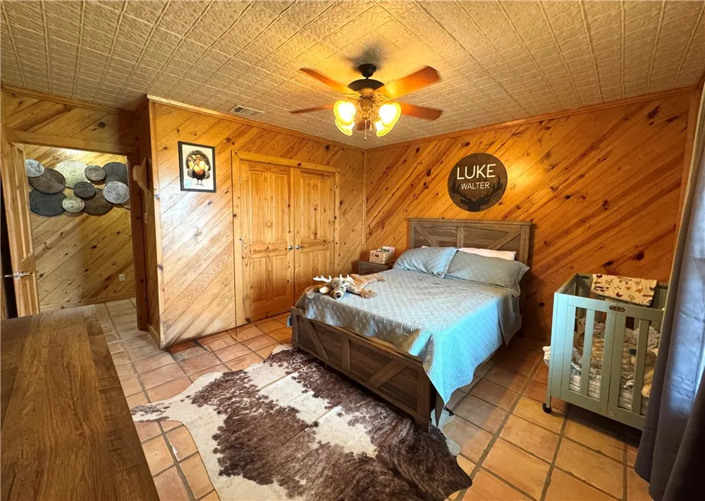 5567 County Road 1441 Mathis, TX 78368