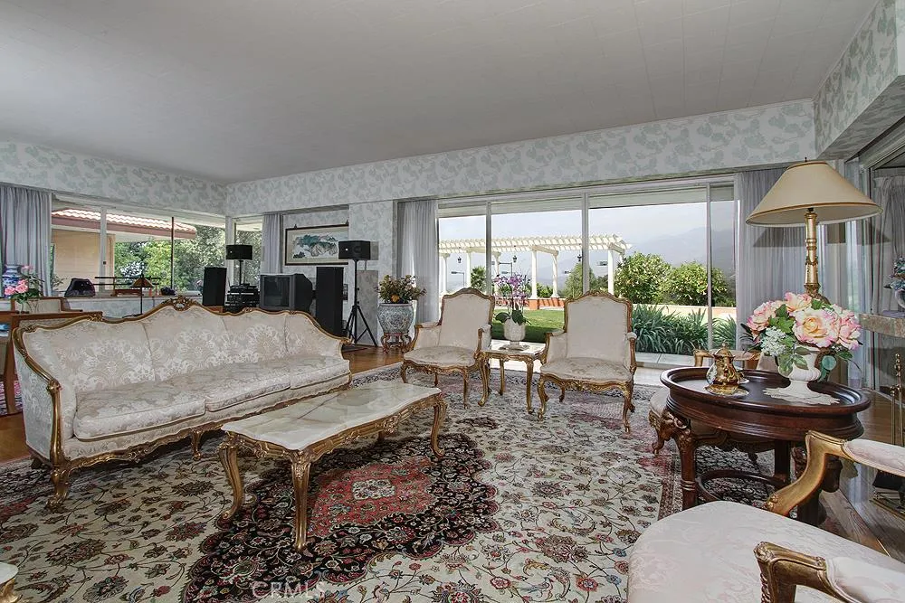 682 Deodar Lane Bradbury, CA 91008