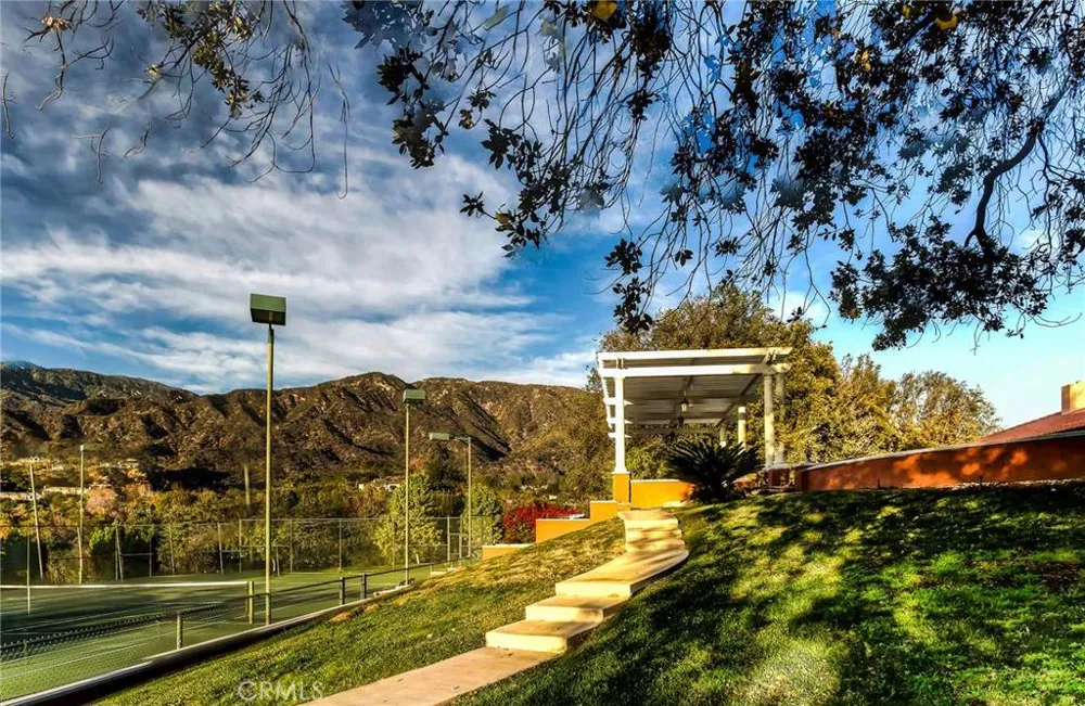 682 Deodar Lane Bradbury, CA 91008