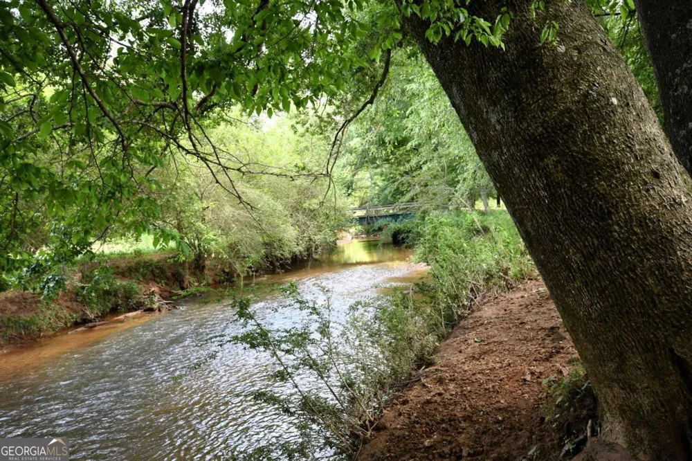 400 Kelley RD Tallapoosa, GA 30176
