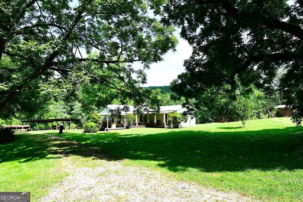 400 Kelley RD Tallapoosa, GA 30176