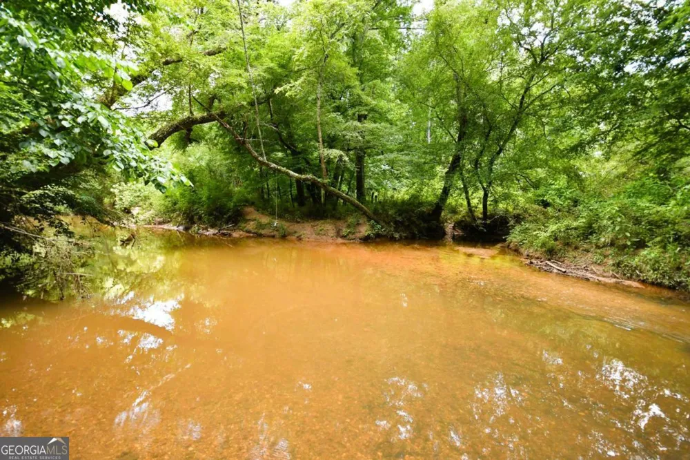 400 Kelley RD Tallapoosa, GA 30176
