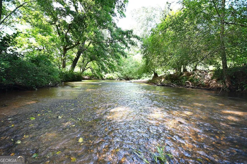 400 Kelley RD Tallapoosa, GA 30176