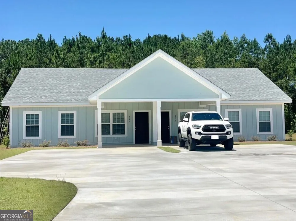 236 & 238 Firefly LN Brooklet, GA 30415