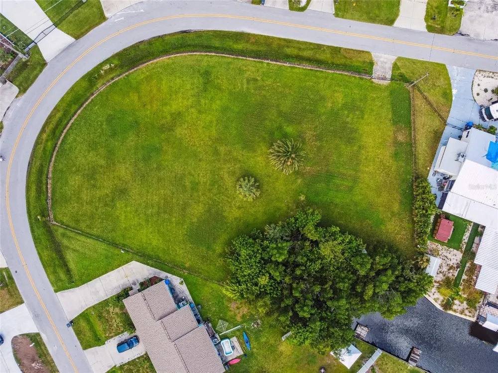 W SHELL POINT ROAD Ruskin, FL 33570