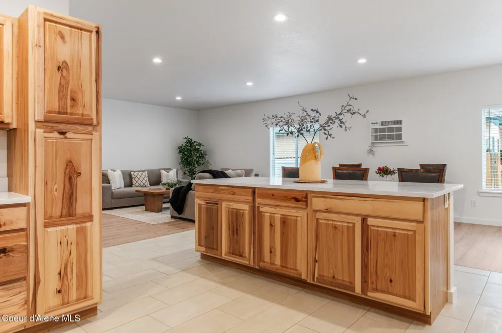 30 Huckleberry Avenue Priest River, ID 83856