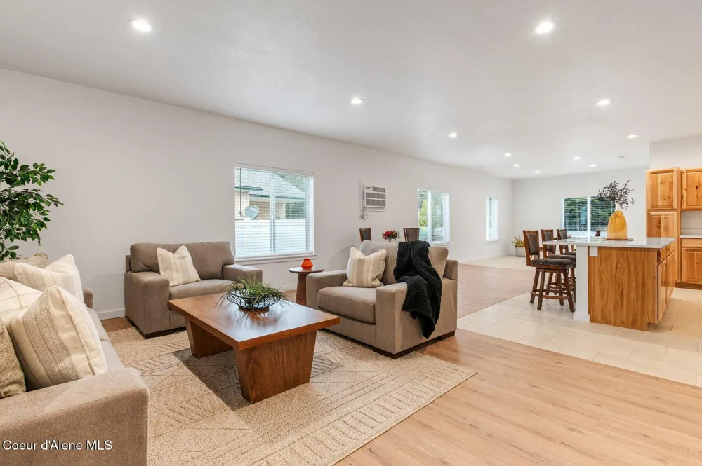 30 Huckleberry Avenue Priest River, ID 83856