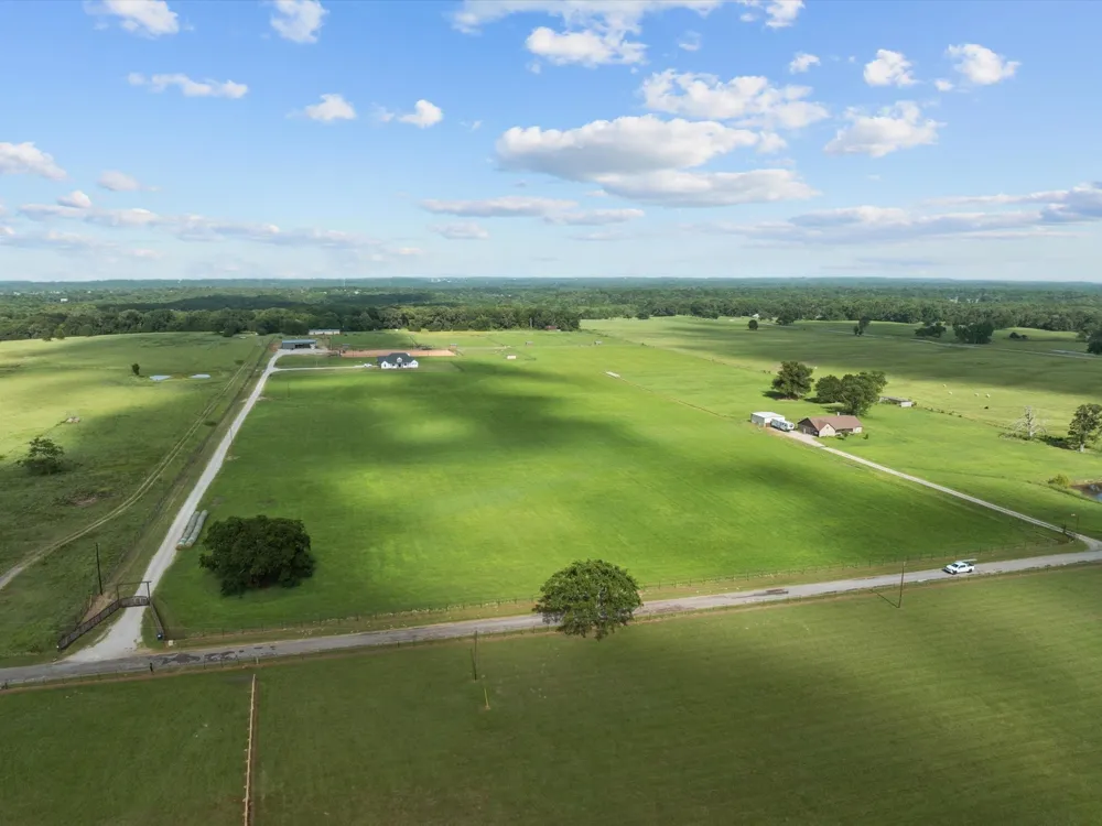 15152 County Road 426 Lindale, TX 75771