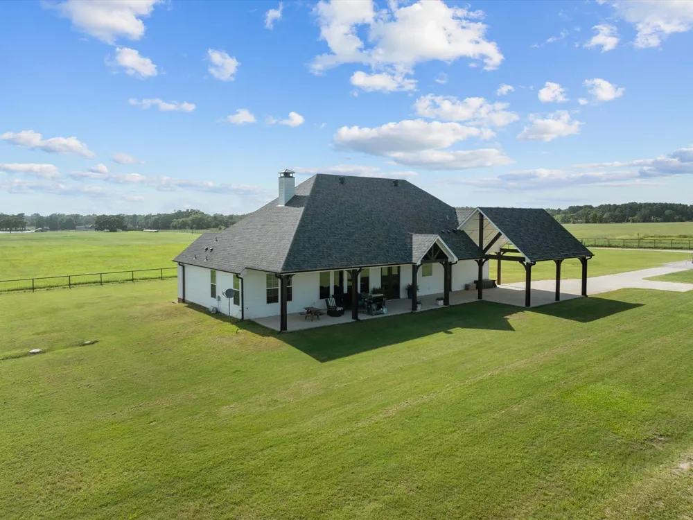 15152 County Road 426 Lindale, TX 75771