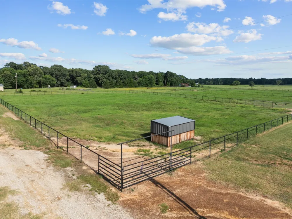 15152 County Road 426 Lindale, TX 75771
