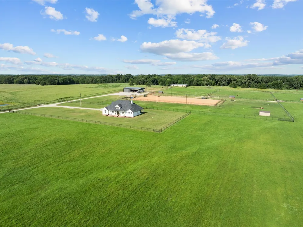 15152 County Road 426 Lindale, TX 75771