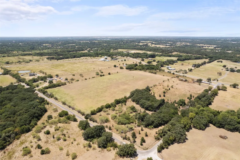 1800 County Road 415 Coyote Flats, TX 76031