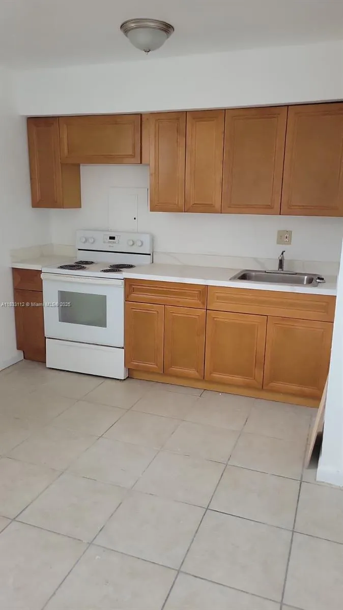 1406 NW 2nd Ave #2 Florida City, FL 33034