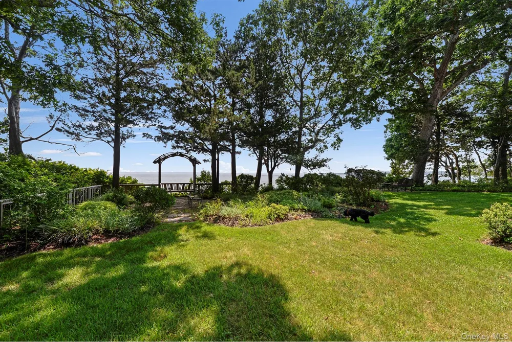 Address Not Shown Peconic, NY 11958