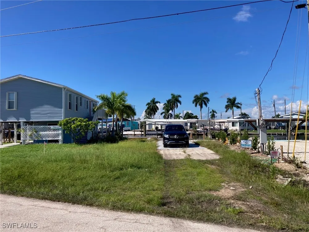 Plumosa Drive St James City, FL 33956