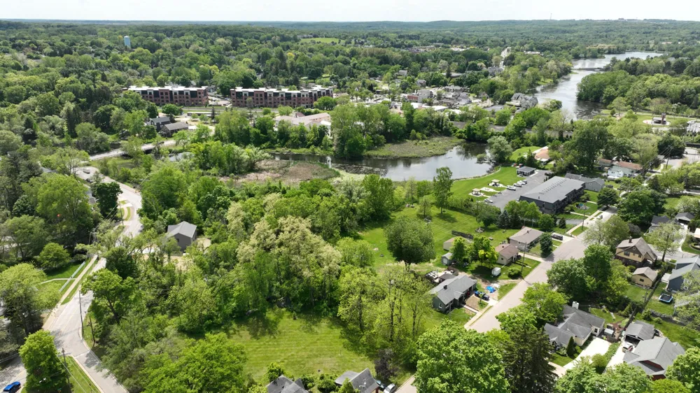 114 River Drive #A Milford, MI 48381