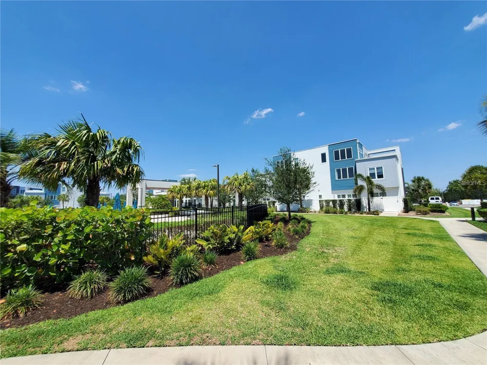 7740 SANDY RIDGE DRIVE #102 Reunion, FL 34747