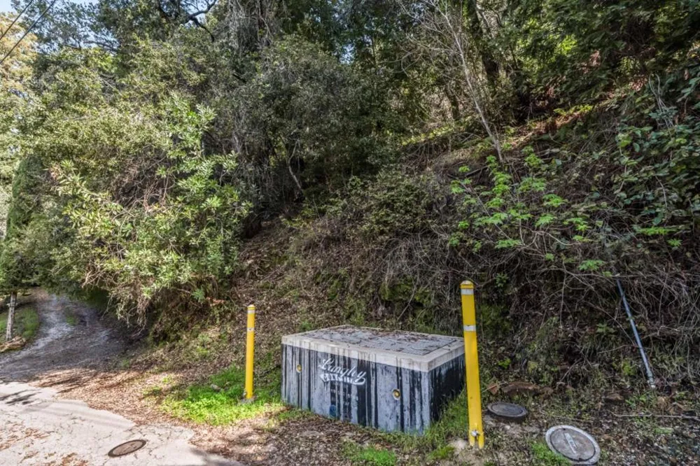 Lakeview Avenue Felton, CA 95018