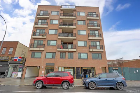172-18 Jamaica Avenue #4D