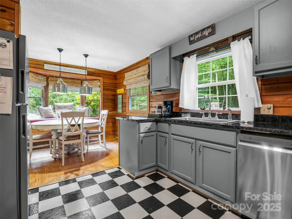 116 Chalet Road Lake Lure, NC 28746
