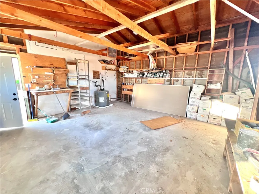 56056 Cone Boulevard Landers, CA 92285