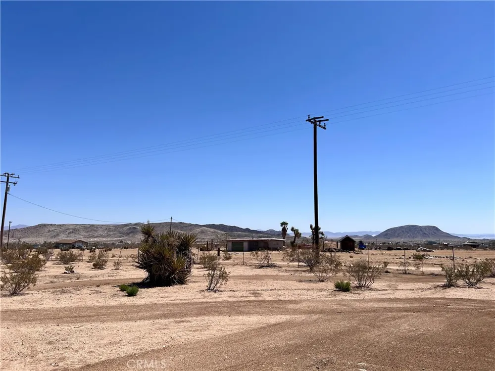 56056 Cone Boulevard Landers, CA 92285