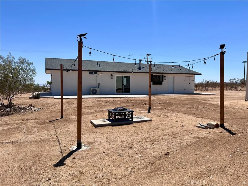 56056 Cone Boulevard Landers, CA 92285