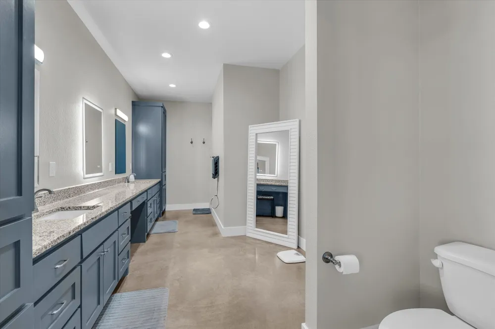 350 County Road 494 S Chilton, TX 76632