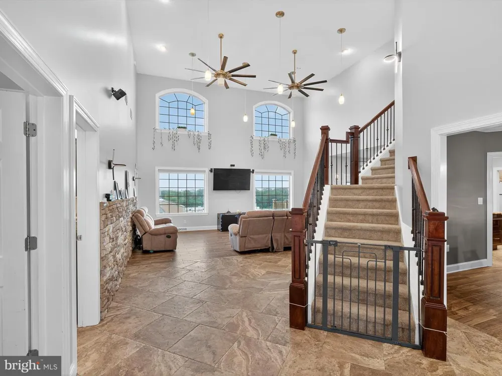 13 PHEASANT HILL DRIVE Halifax, PA 17032