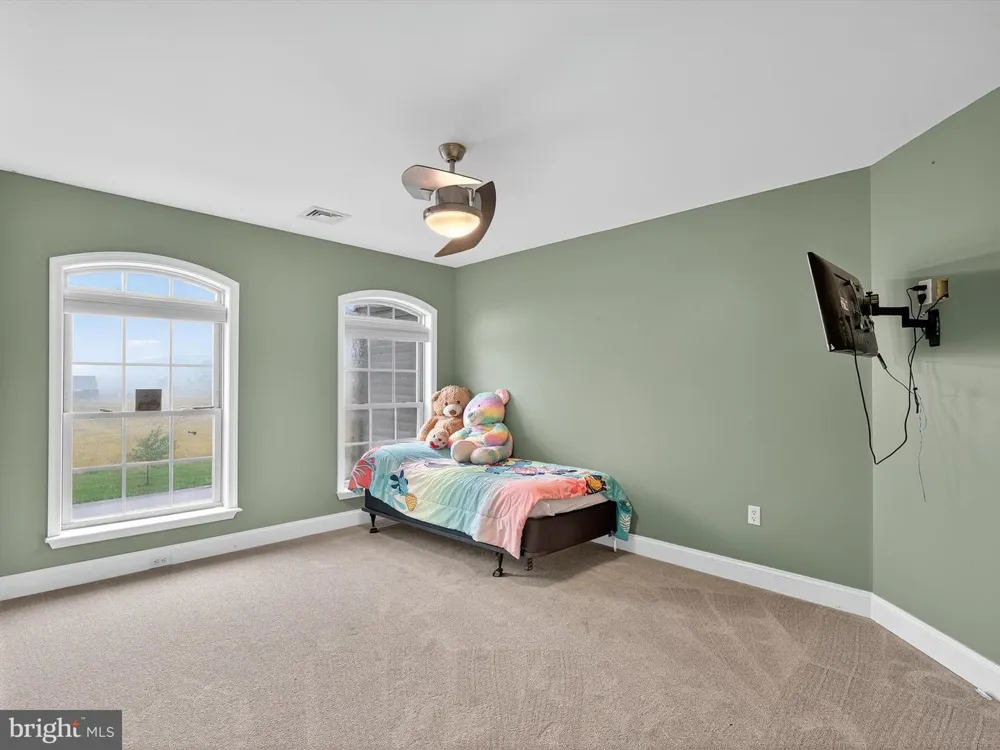 13 PHEASANT HILL DRIVE Halifax, PA 17032